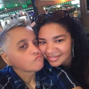 Meet your Posher, Lucy